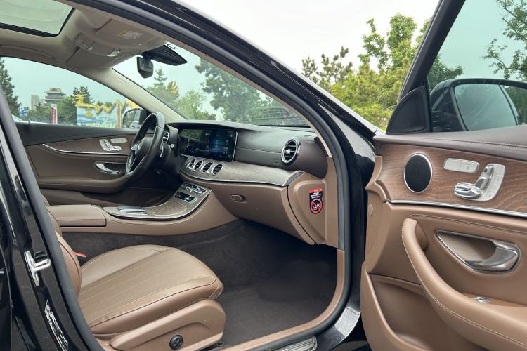 Used Mercedes-Benz E-Class 2021 Facelift E 300 L Stylish Edition Interior 2
