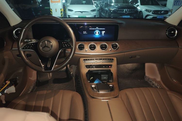 Used Mercedes-Benz E-Class 2021 Facelift E 300 L Stylish Edition Interior 2