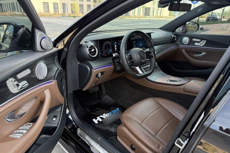 Used Mercedes-Benz E-Class 2021 E 300 L Sport Luxury Edition Interior 2