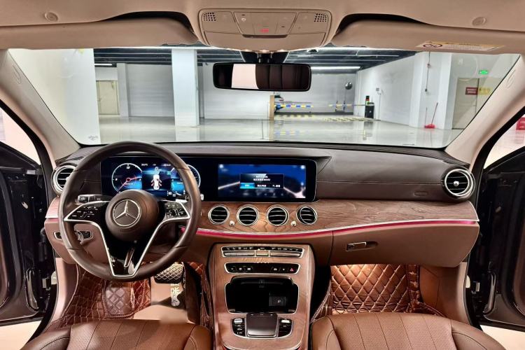 Used Mercedes-Benz E-Class 2021 Facelift E 300 L Stylish Edition Interior 3