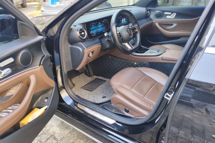 Used Mercedes-Benz E-Class 2021 Facelift E 300 L Stylish Edition Interior 3