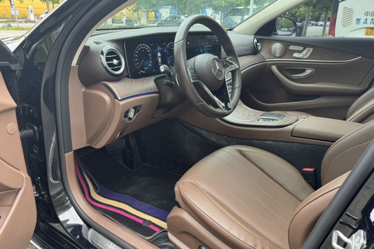 Used Mercedes-Benz E-Class 2021 Restyled E 300 L Luxury Edition Interior 3
