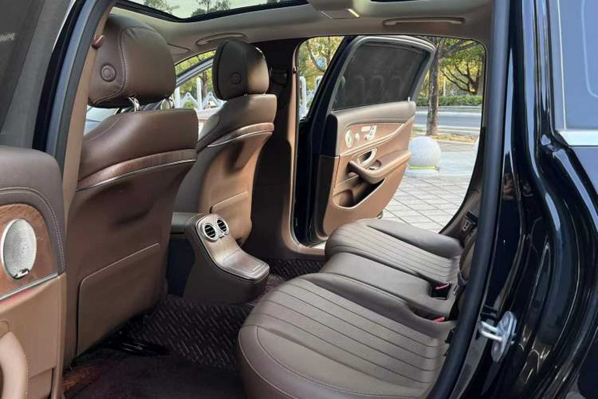 Used Mercedes-Benz E-Class 2021 Restyled E 300 L Luxury Edition Interior 3