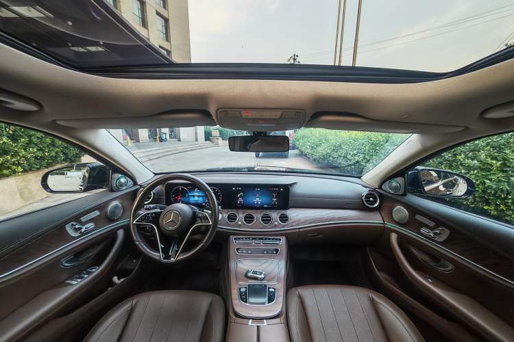 Used Mercedes-Benz E-Class 2021 E 300 L Stylish Model Interior 3