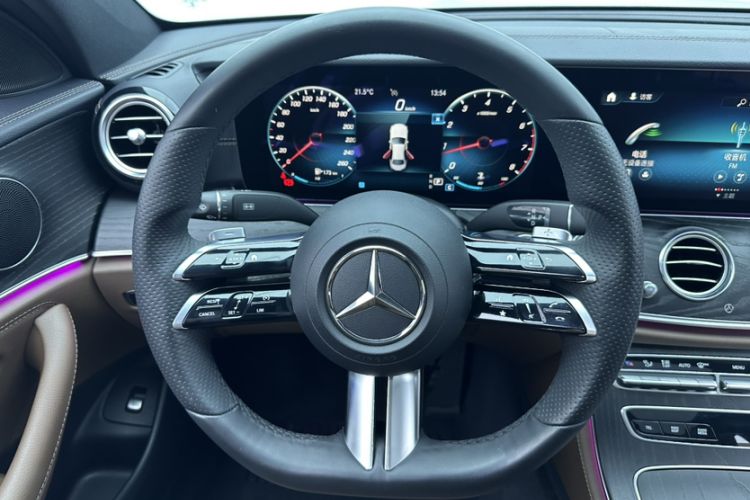 Used Mercedes-Benz E-Class 2021 E 300 L Sporty and Stylish Model Interior 3