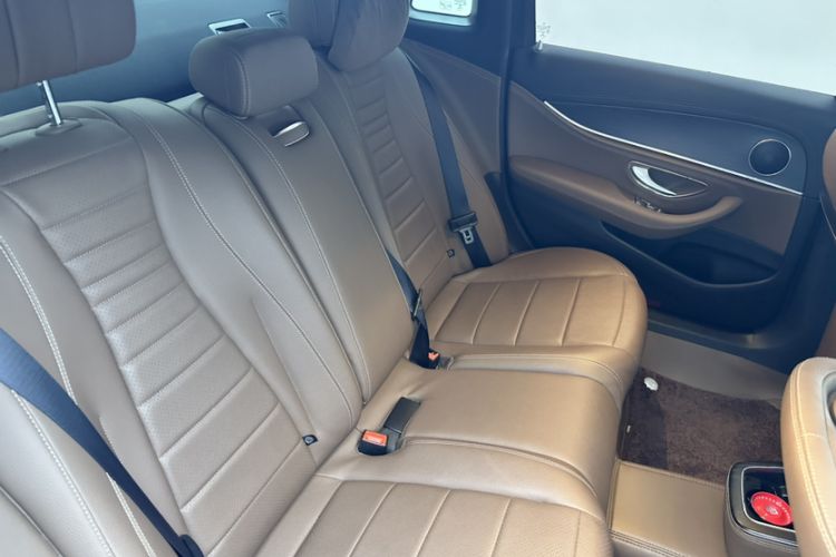 Used Mercedes-Benz E-Class 2021 E 260 L Sport Edition Interior 3
