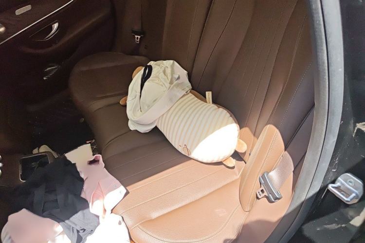 Used Mercedes-Benz E-Class 2021 E 300 L Stylish Model Interior 4