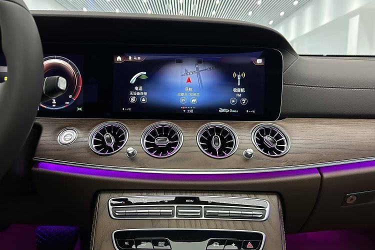 Used Mercedes-Benz E-Class 2021 Facelift E 300 L Stylish Edition Interior 6