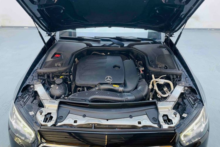 Used Mercedes-Benz E-Class 2021 Restyled E 300 L Luxury Edition Interior 7