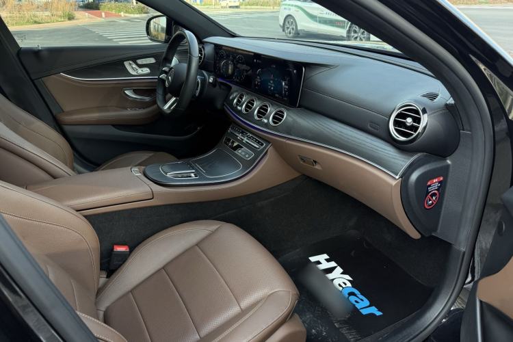 Used Mercedes-Benz E-Class 2021 E 300 L Sport Luxury Edition Interior 8
