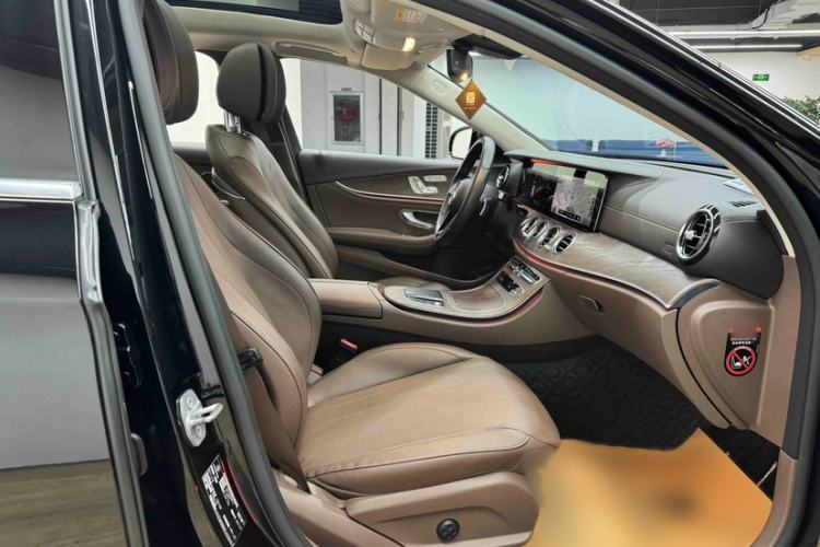 Used Mercedes-Benz E-Class 2021 E 300 L Stylish Model Interior 9