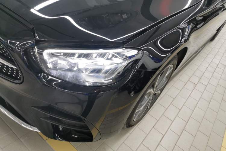 Used Mercedes-Benz E-Class 2021 E 300 L Sport Luxury Edition Left Front Headlight