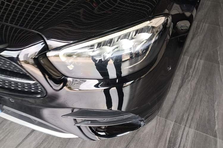 Used Mercedes-Benz E-Class 2021 E 300 L Sporty and Stylish Model Left Front Headlight
