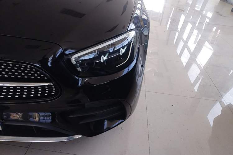 Used Mercedes-Benz E-Class 2021 Restyled E 300 L Sporty and Stylish Edition Left Front Headlight