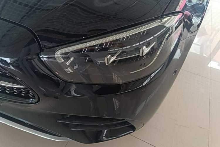 Used Mercedes-Benz E-Class 2021 Facelift E 260 L Sport Edition Left Front Headlight