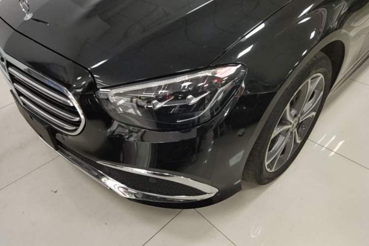 Used Mercedes-Benz E-Class 2021 Restyled E 300 L Sport Luxury Edition Left Front Headlight