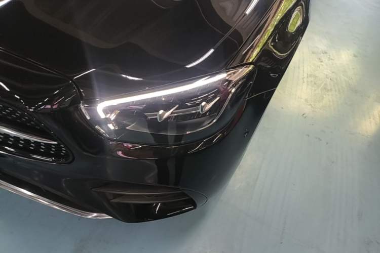Used Mercedes-Benz E-Class 2021 E 300 L Sporty and Stylish Model Left Front Headlight