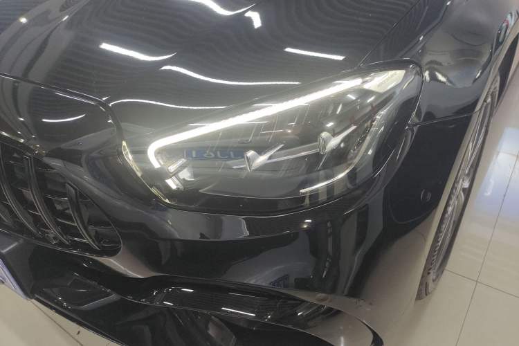 Used Mercedes-Benz E-Class 2021 E 300 L Sporty and Stylish Model Left Front Headlight