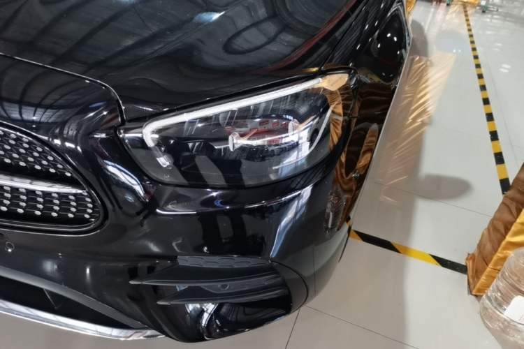 Used Mercedes-Benz E-Class 2021 Restyled E 300 L Sport Luxury Edition Left Front Headlight