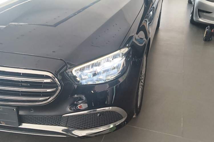 Used Mercedes-Benz E-Class 2021 E 300 L Luxury Model Left Front Headlight