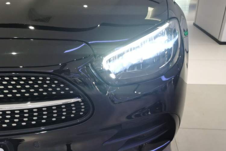 Used Mercedes-Benz E-Class 2021 Restyled E 300 L Sporty and Stylish Edition Left Front Headlight