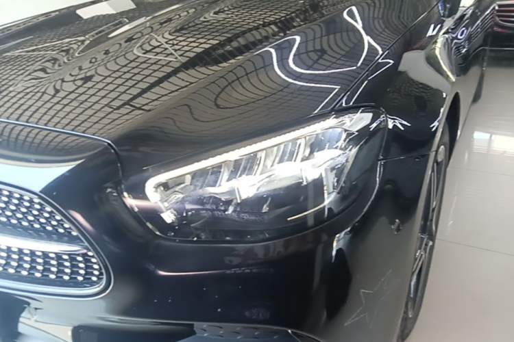 Used Mercedes-Benz E-Class 2021 Updated E 260 Fashion Sport Edition Left Front Headlight