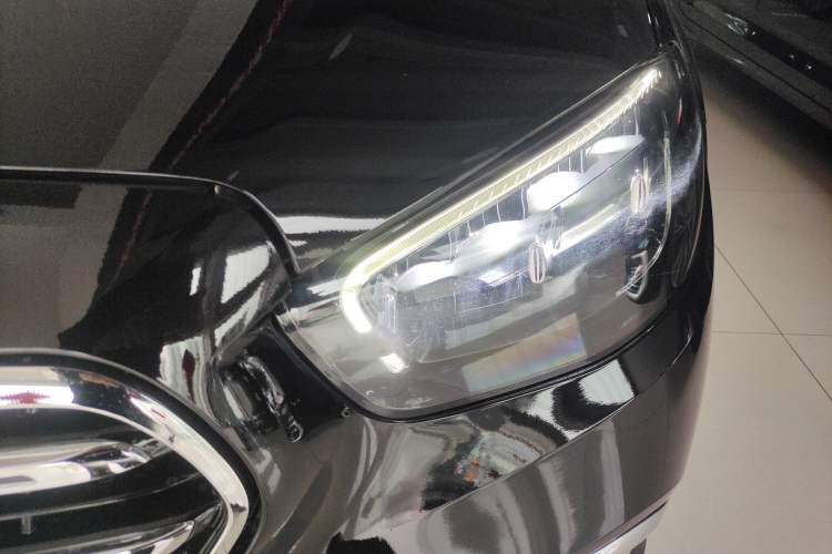 Used Mercedes-Benz E-Class 2021 E 300 L Luxury Model Left Front Headlight