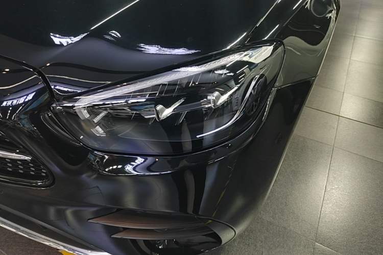 Used Mercedes-Benz E-Class 2021 E 260 L Sport Edition Left Front Headlight