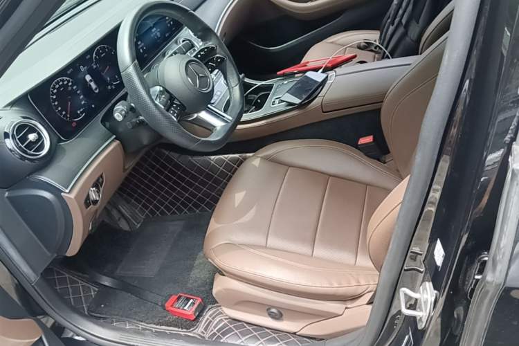 Used Mercedes-Benz E-Class 2021 Restyled E 300 L Sport Luxury Edition Left Front Seat