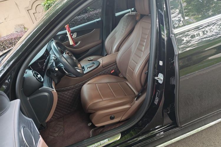 Used Mercedes-Benz E-Class 2021 E 300 L Sporty and Stylish Model Left Front Seat