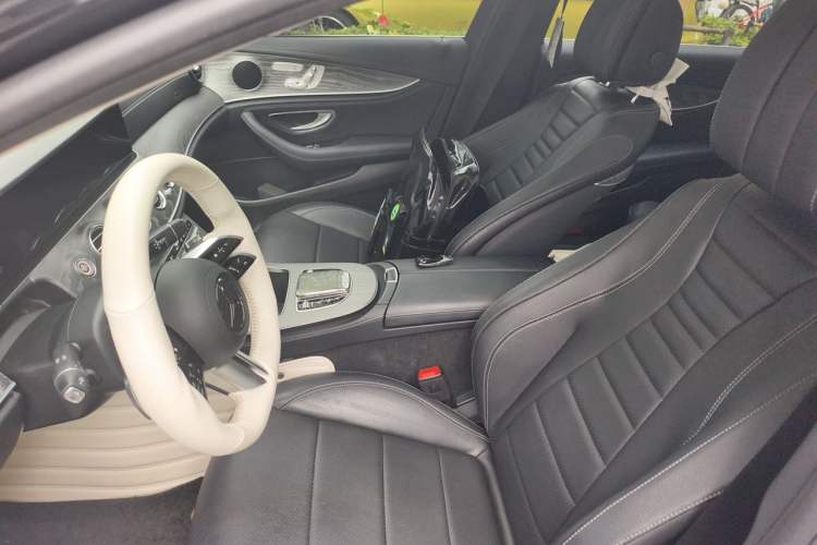 Used Mercedes-Benz E-Class 2021 Restyled E 300 L Sporty and Stylish Edition Left Front Seat