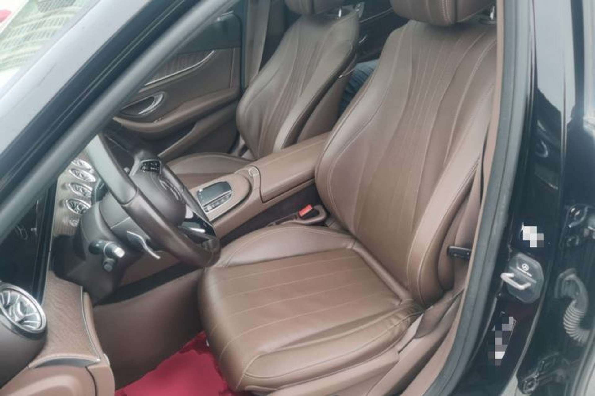 Used Mercedes-Benz E-Class 2021 Restyled E 300 L Luxury Edition Left Front Seat