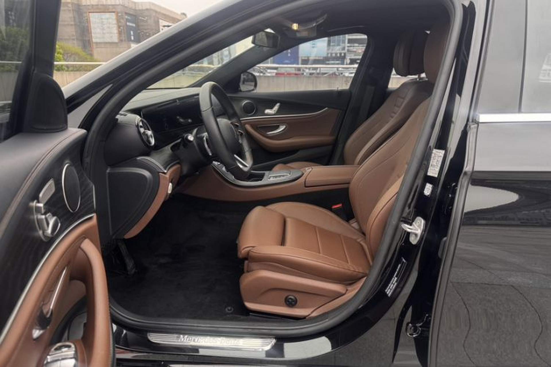 Used Mercedes-Benz E-Class 2021 Facelift E 260 L Sport Edition Left Front Seat