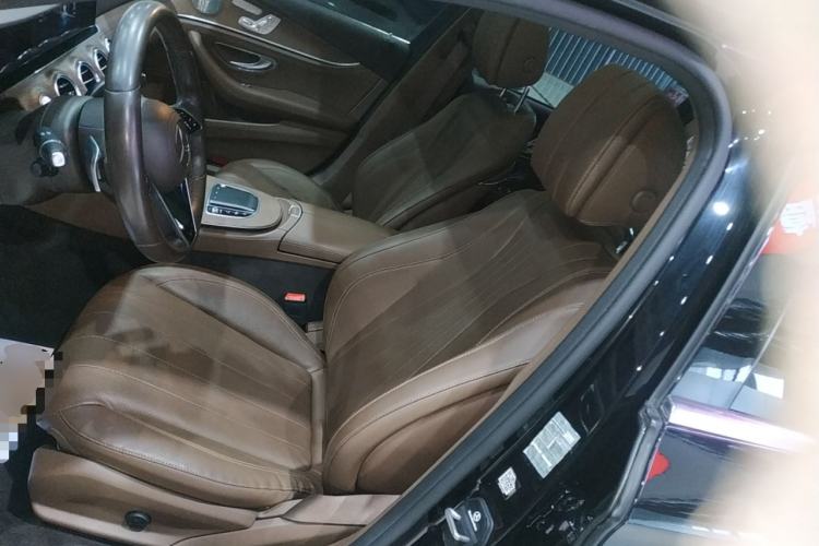 Used Mercedes-Benz E-Class 2021 Restyled E 300 L Luxury Edition Left Front Seat