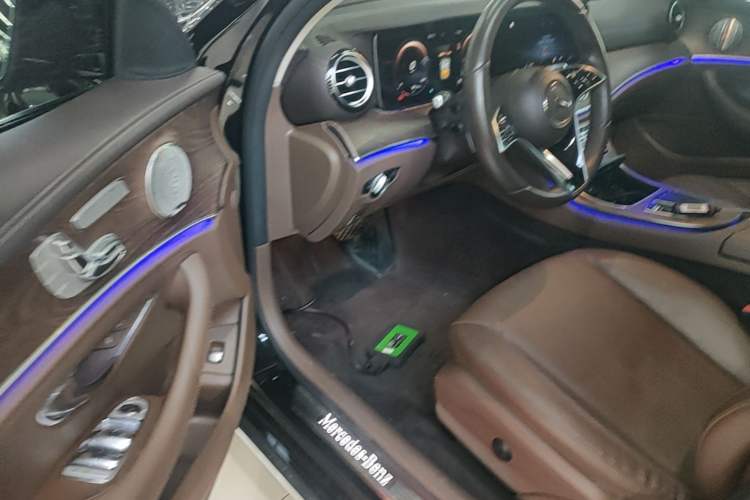 Used Mercedes-Benz E-Class 2021 Restyled E 300 L Luxury Edition Left Front Seat