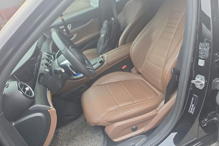 Used Mercedes-Benz E-Class 2021 Restyled E 300 L Sport Luxury Edition Left Front Seat