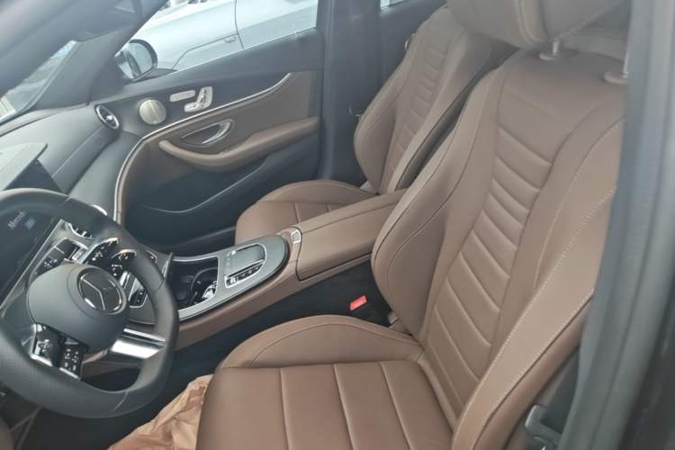 Used Mercedes-Benz E-Class 2021 Restyled E 300 L Sport Luxury Edition Left Front Seat