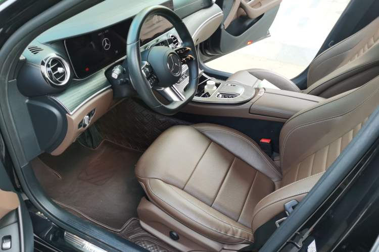 Used Mercedes-Benz E-Class 2021 Restyled E 300 L Sporty and Stylish Edition Left Front Seat