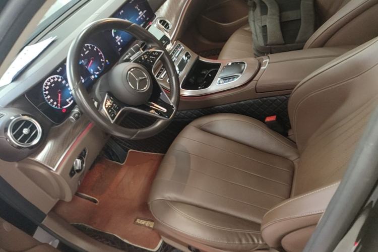 Used Mercedes-Benz E-Class 2021 Restyled E 300 L Luxury Edition Left Front Seat