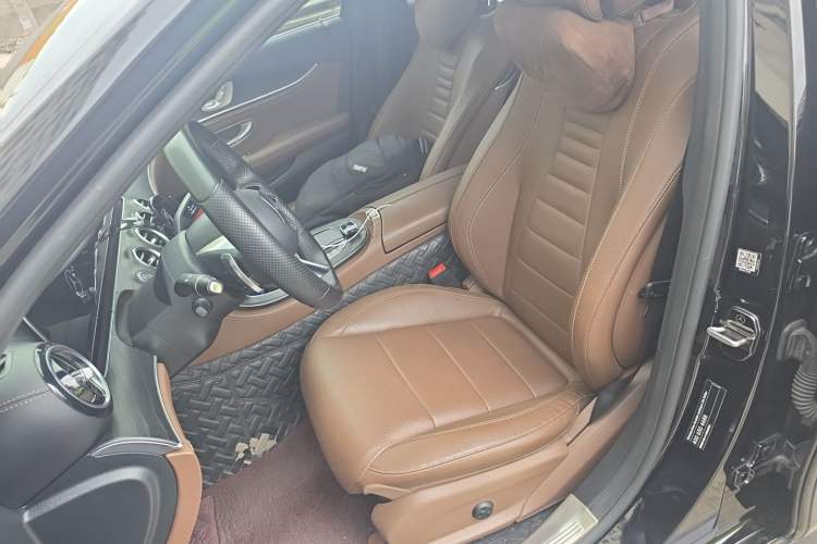 Used Mercedes-Benz E-Class 2021 Restyled E 300 L Sporty and Stylish Edition Left Front Seat