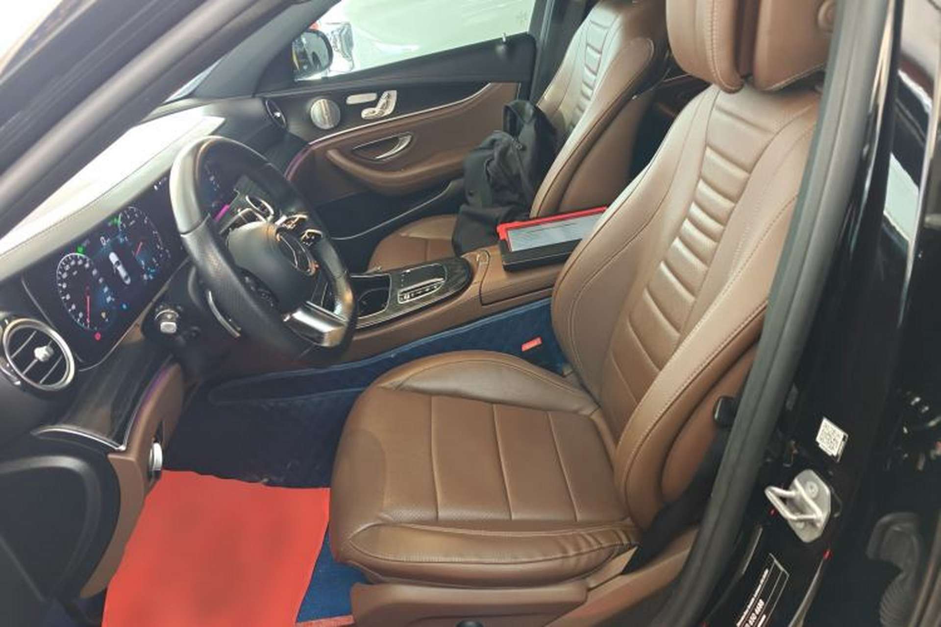Used Mercedes-Benz E-Class 2021 E 300 L Sport Luxury Edition Left Front Seat