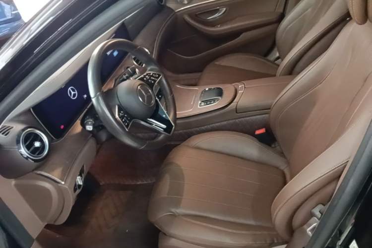 Used Mercedes-Benz E-Class 2021 Restyled E 300 L Luxury Edition Left Front Seat