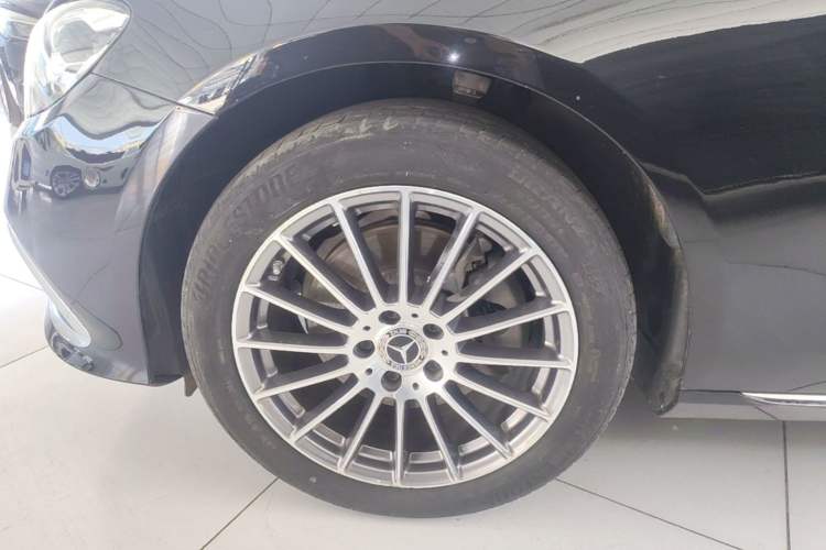 Used Mercedes-Benz E-Class 2021 Facelift E 260 L Left Front Wheel Hub