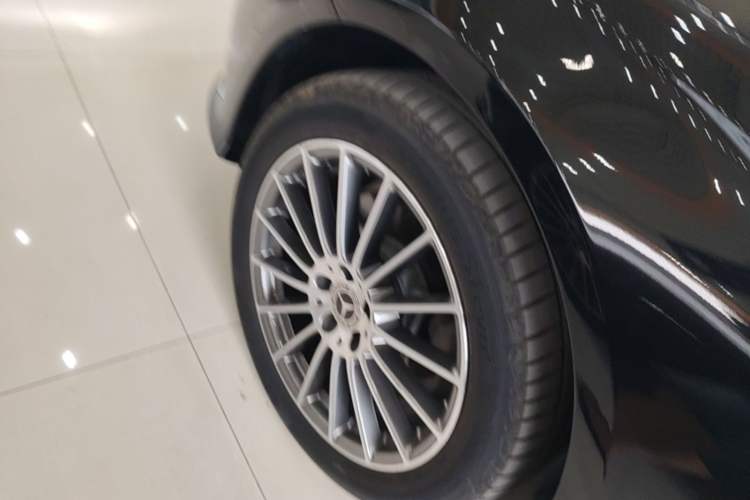 Used Mercedes-Benz E-Class 2021 Facelift E 260 L Left Front Wheel Hub