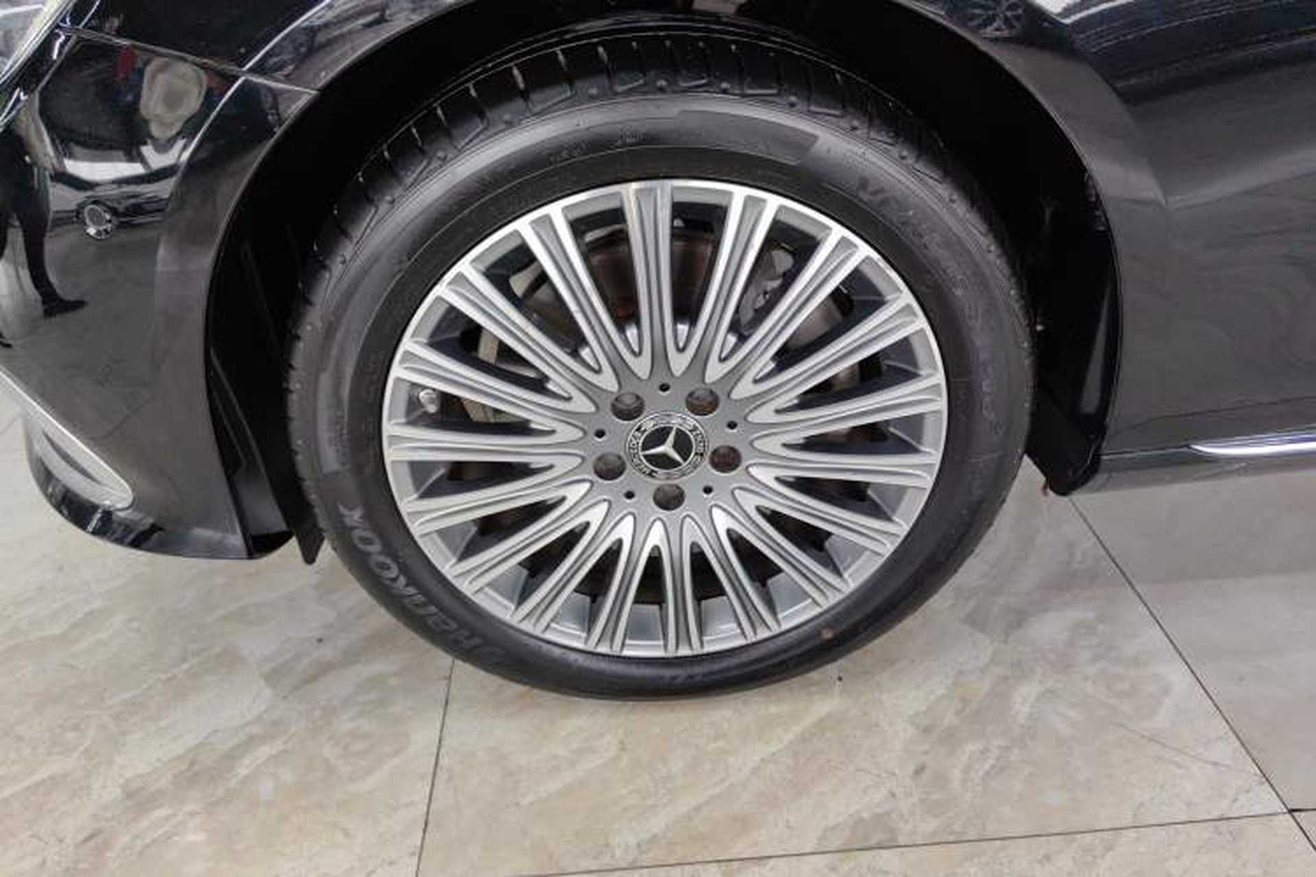Used Mercedes-Benz E-Class 2021 E 300 L Stylish Model Left Front Wheel Hub