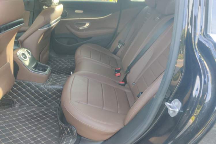 Used Mercedes-Benz E-Class 2021 E 300 L Sporty and Stylish Model Left Rear Seat