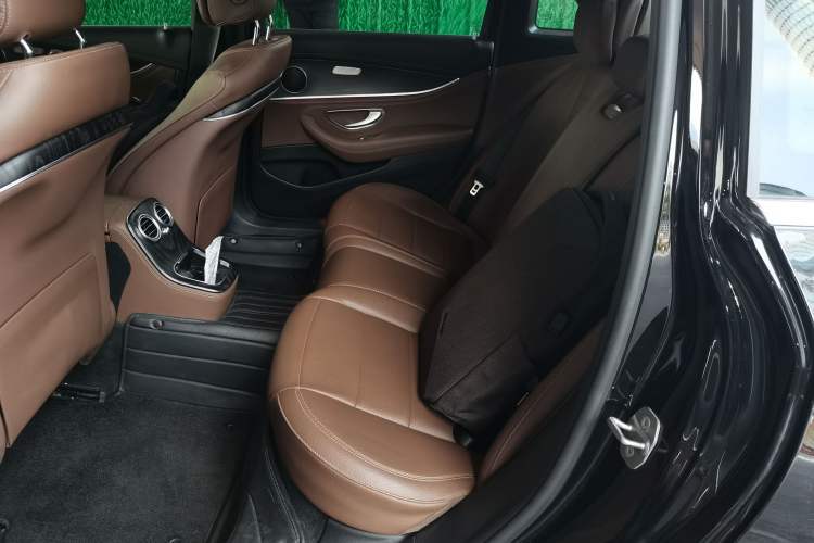 Used Mercedes-Benz E-Class 2021 Restyled E 300 L Sporty and Stylish Edition Left Rear Seat