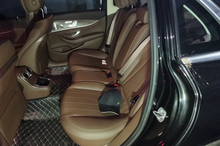 Used Mercedes-Benz E-Class 2021 E 300 L Luxury Model Left Rear Seat