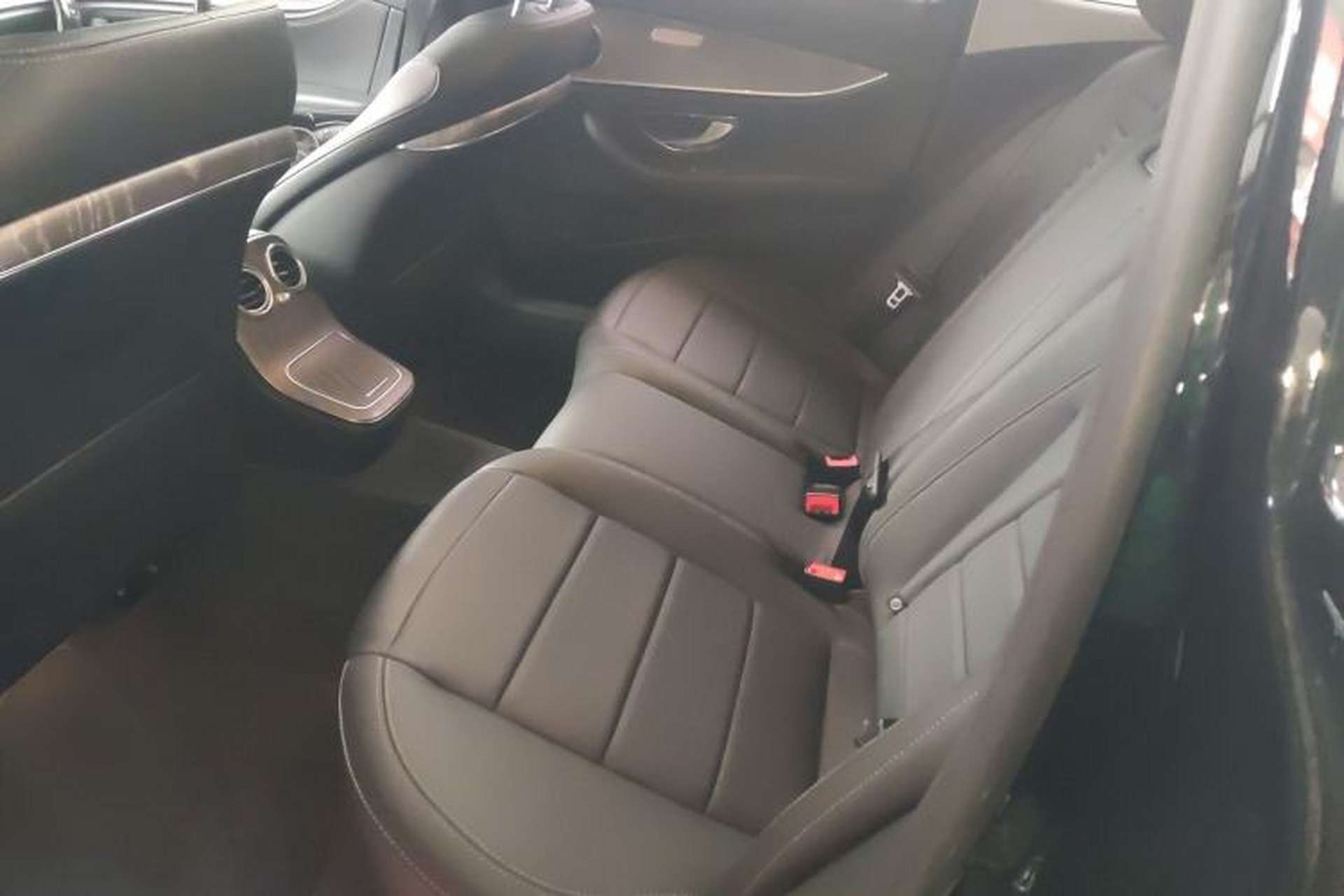 Used Mercedes-Benz E-Class 2021 E 300 L Sporty and Stylish Model Left Rear Seat