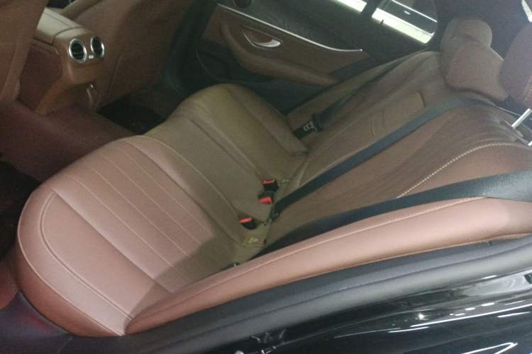 Used Mercedes-Benz E-Class 2021 Updated E 260 Fashion Sport Edition Left Rear Seat